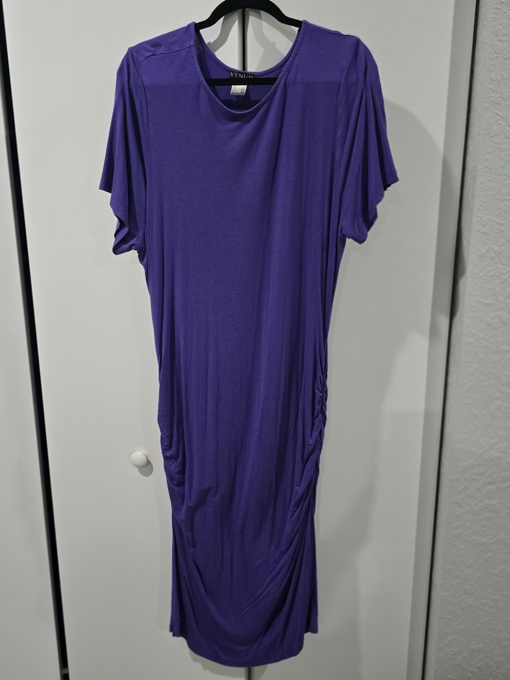 VENUS Violet Short-Sleeve Ruched Midi Dress